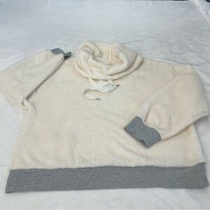 Ultra Flirt Cream and Gray Cowl Neck Sweater WOMENS SIZE XL
